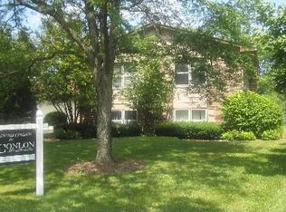 2869 Lexington Ln, Highland Park, IL