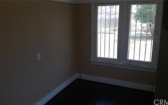 5th image of 1615 W 51st Pl
