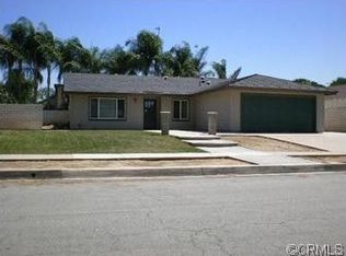 1013 Meadowview Ct, Corona, CA