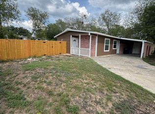 139 Oak Valley Dr, San Antonio, TX 78227
