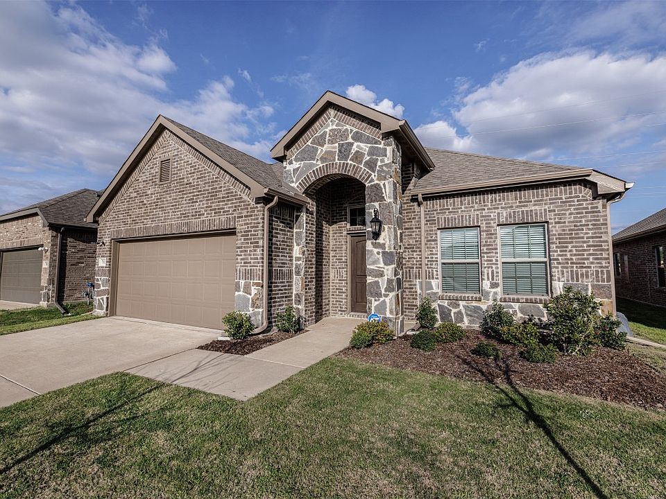 1st image of 7811 Ashwood Dr