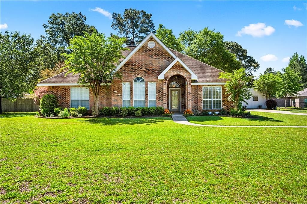 2100 Coulee Crossing Rd, Woodworth, LA 71485 Zillow