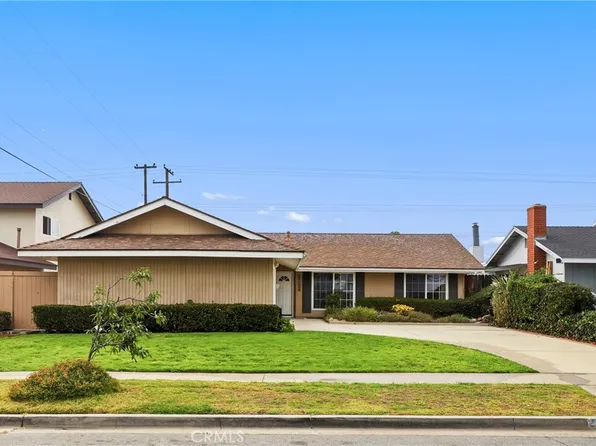 23045 El Caballo St, Lake Forest, CA 92630