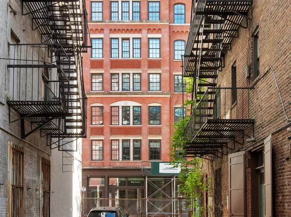 41 Bleecker Street 1 image 7 of 8