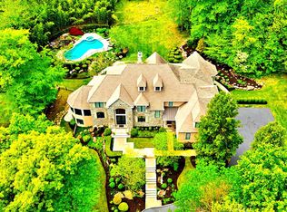 14 Great Hills Rd, New Hope, PA 18938