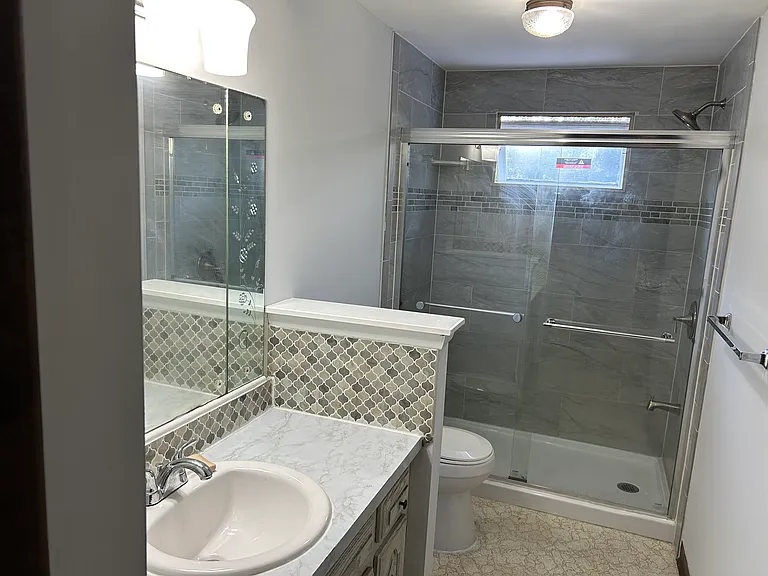 88 Palmdale Dr — Photo 4