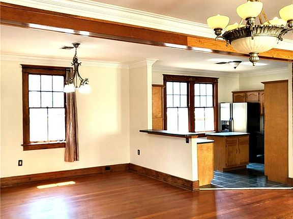 4th image of 5706 Annunciation St
