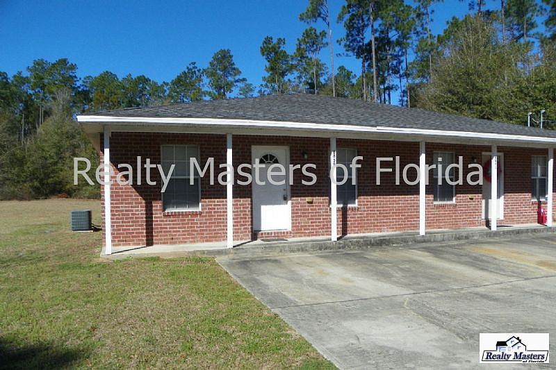 1st image of 6859 Roundup Ln
