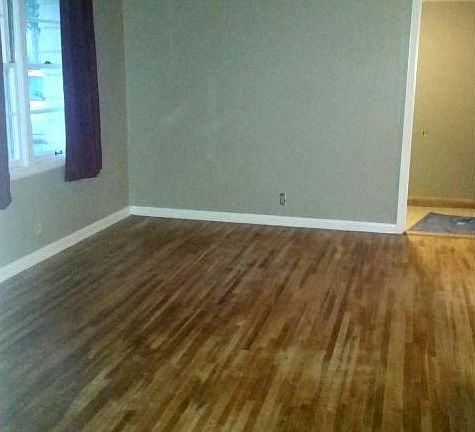 3rd image of 908 W 18th Ave