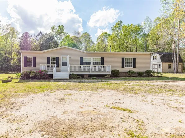 436 Carrie Ln, Shacklefords, VA 23156