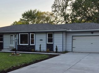 3213 SE Burton St, Topeka, KS 66605