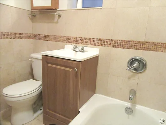 Rented by DSA Realty | media 21