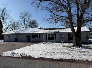 1905 E Schulze Rd, Vincennes, IN 47591