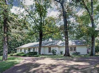 2037 Brecon Dr, Jackson, MS 39211