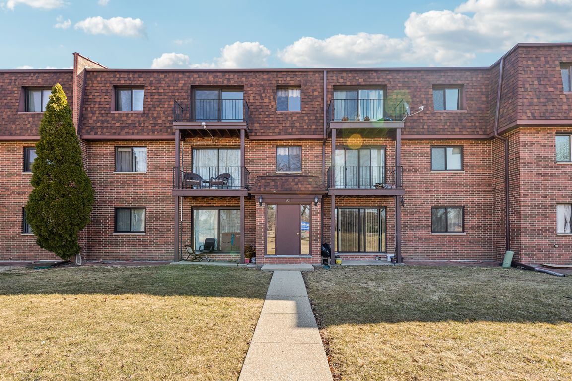 McHenry Rd 3a-005.jpg