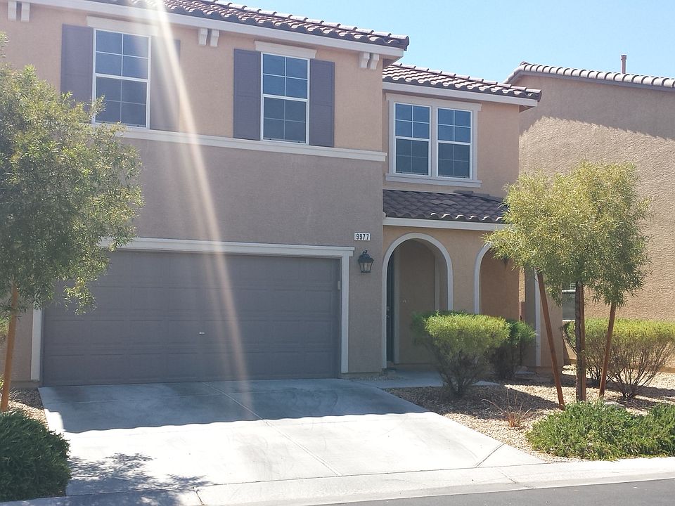 1st image of 9977 Silver Cliff St