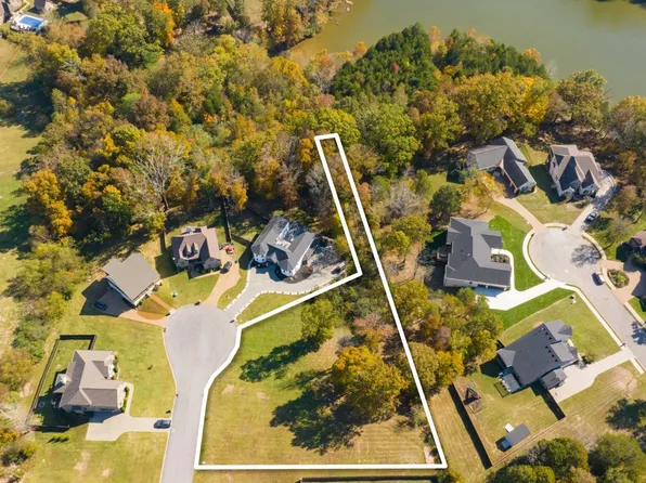 112 Mallard Point, Lebanon, TN 37087