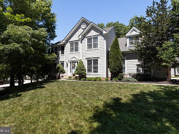 2nd image of 7074 Garden Walk