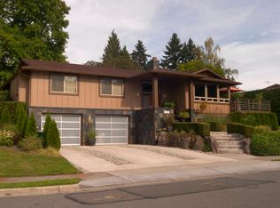 20021 107th Ave NE, Bothell, WA 98011