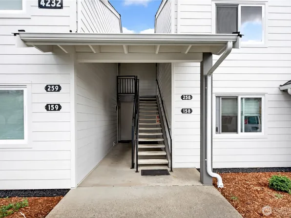 4232 Wintergreen Circle #258, Bellingham, WA 98226