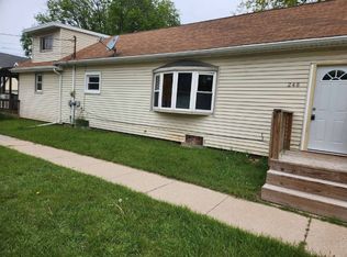 248 Lake St, Menasha, WI 54952