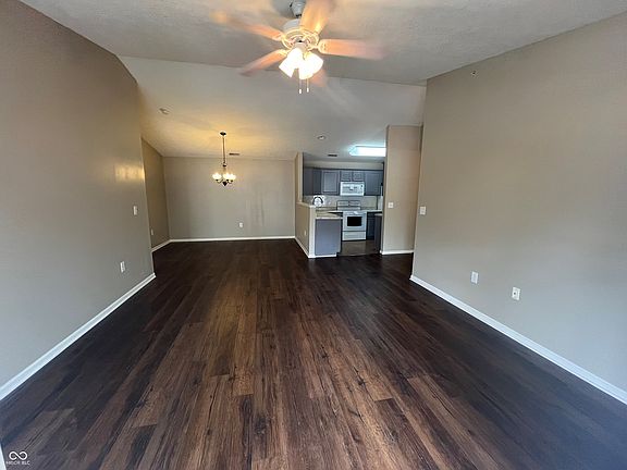 5th image of 6517 Emerald Hill Ct APT 309