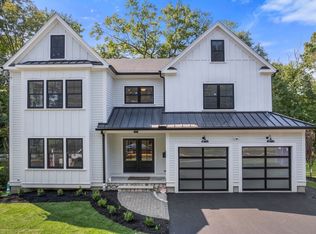 311 Dedham Ave, Needham, MA 02492