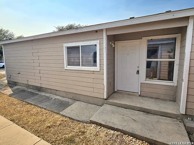 2 bed, 2.0 bath, 1904 sqft, $1,150 — Photo 3