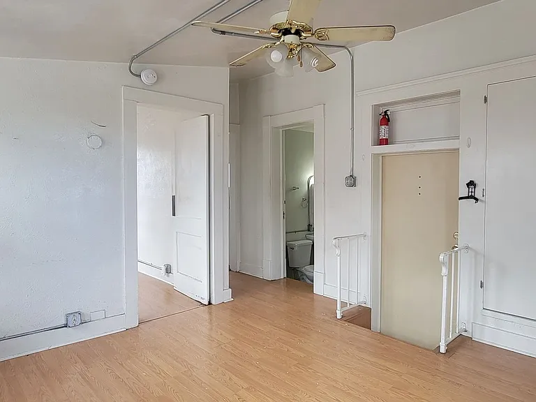 428 Greenwood Ave — Photo 4