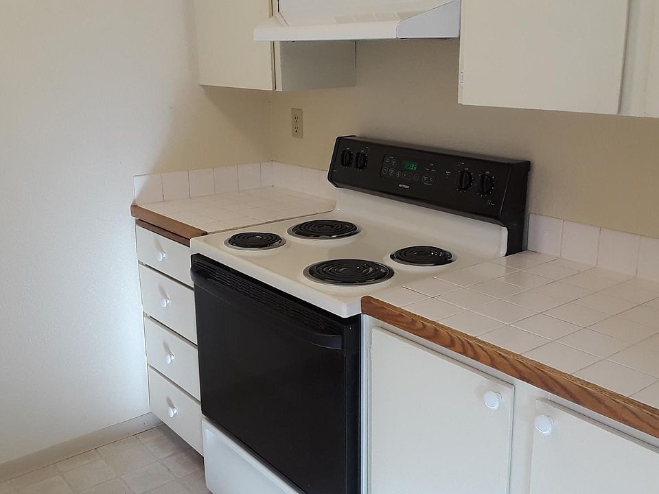1st image of 4701 176th St SW APT A8