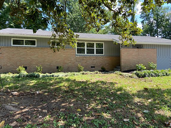 2nd image of 3614 Altamira Dr