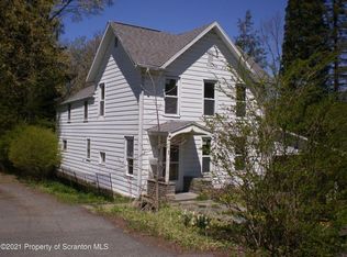 93 Spruce St, Montrose, PA 18801