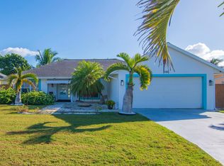 1120 Granada St, Fort Pierce, FL 34949