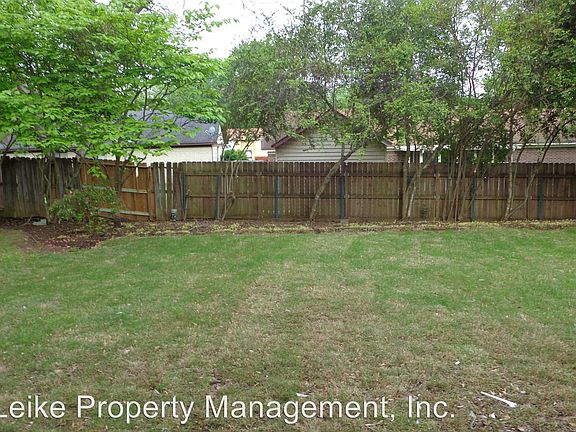 3rd image of 4207 Catalpa Hill Dr