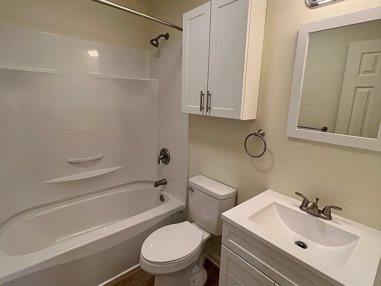 Cedar Run Condominiums — Photo 10