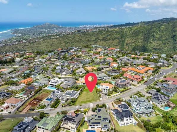 938 Ikena Cir, Honolulu, HI 96821