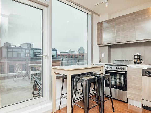 4th image of 40 N 4th St APT 7C