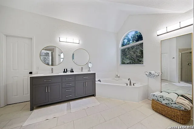 614 Cypress Trl — Photo 12