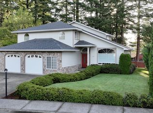 867 Jodee Ln, Brookings, OR 97415