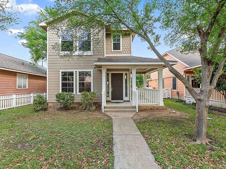 280 Strawn — Photo 3