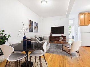 320 22nd St #2B, Brooklyn, NY 11215