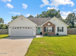 103 Silver Queen Ln, Richlands, NC 28574