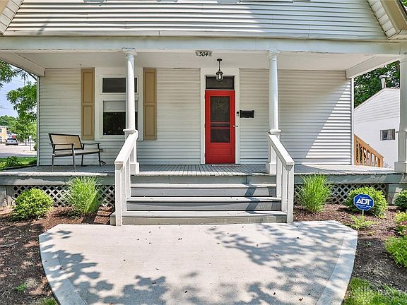 4th image of 304 Cleveland Ave