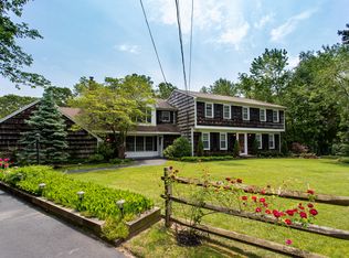 3 Locust Ct, Miller Place, NY 11764