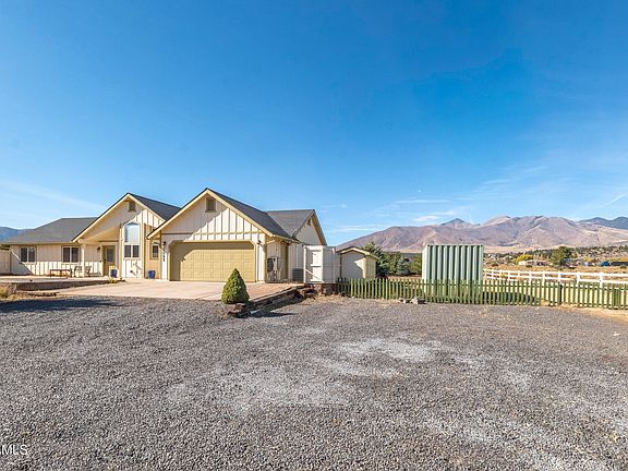 2nd image of 11095 N Desert View Ln