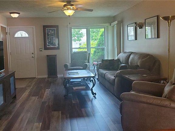 2nd image of 317 Parma View Dr