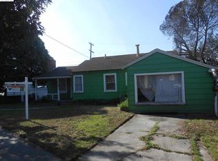 1065 Hutchings Dr, San Leandro, CA 94577