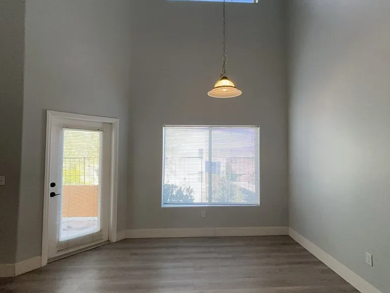 4915 E Russell Rd #133 — Photo 2
