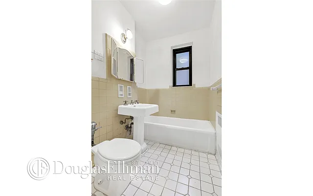 Sold by Douglas Elliman | media 16