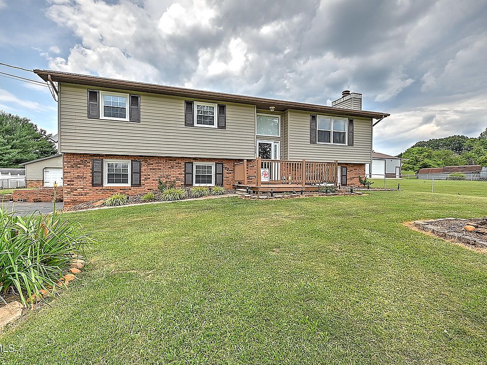 1st image of 123 Nikki Cir